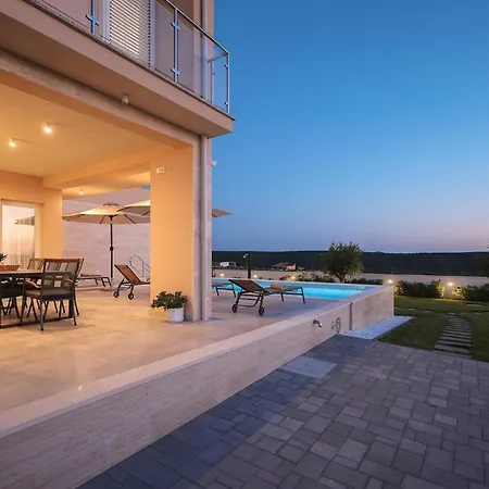 Vinka Holiday home